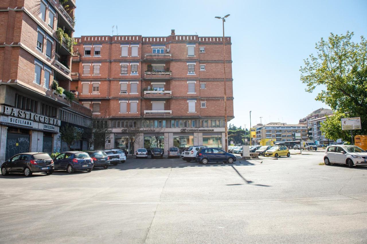 Apartamento Peony - 13 Piazza Pio XI Roma Exterior foto